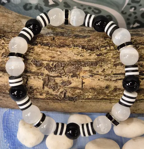 Bracelets pierres naturelles et disques d'argiles